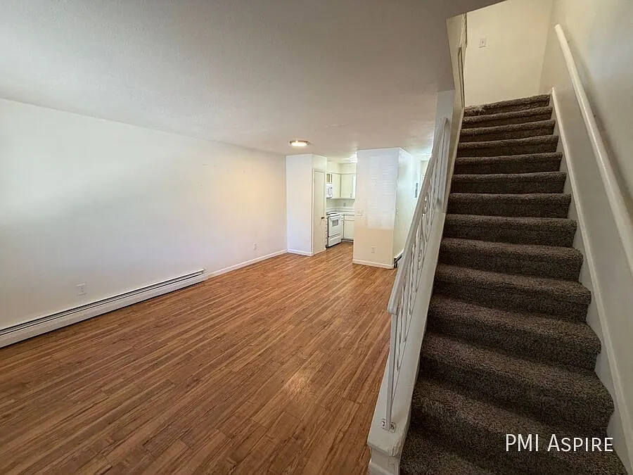 2 Bedroom 1.5 Bathrooms Apartment in Loveland — Photo 2