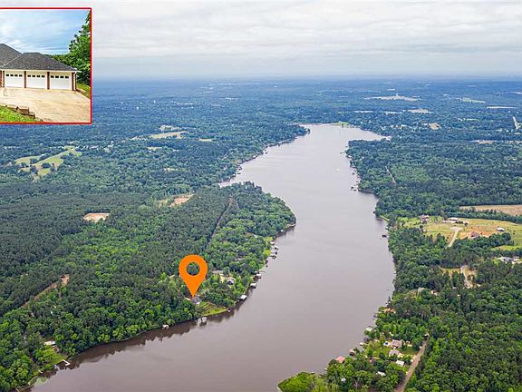 2nd image of 3077 E Lake Dr