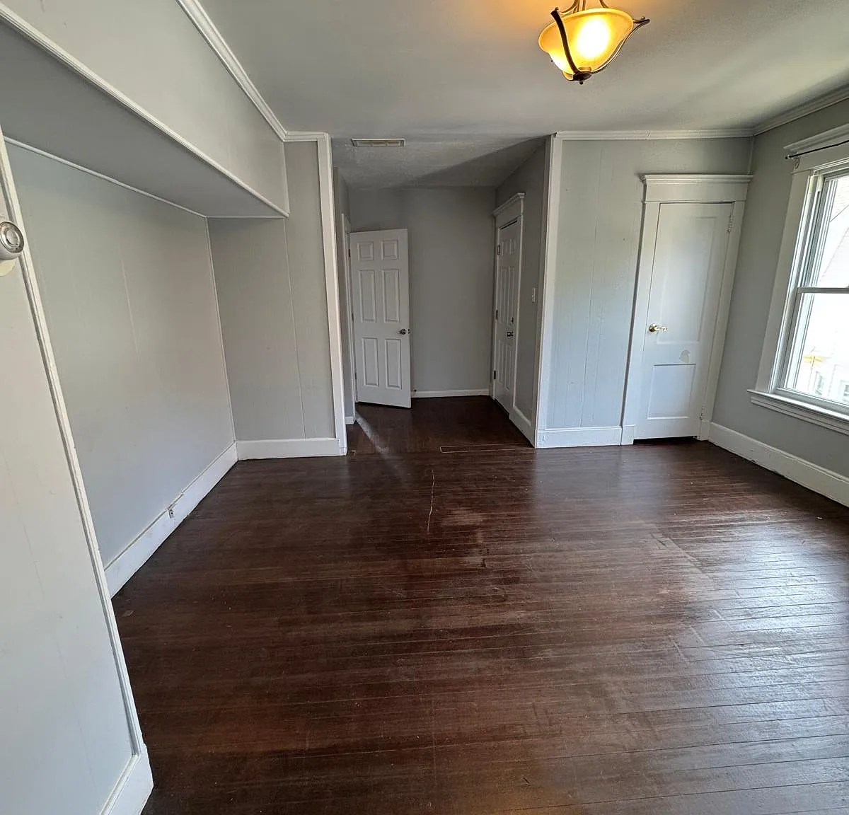 329 2nd Ave — Photo 2