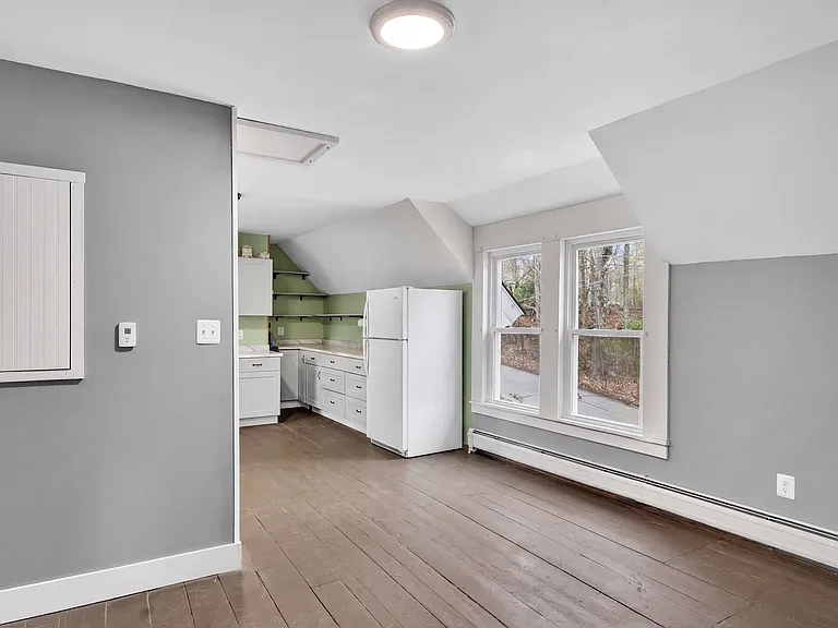 37 W Myrtle St #B — Photo 7