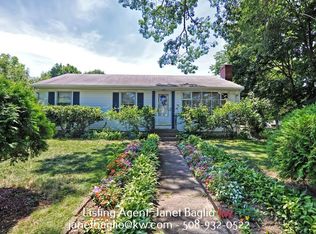 58 Holly St, Attleboro, MA 02703