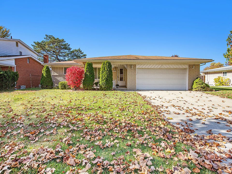 1st image of 37643 N Jerome Dr E