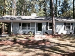 1047 Inverness Rd, Southern Pines, NC 28387