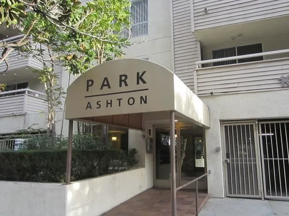 10960 Ashton Ave APT 303, Los Angeles, CA 90024