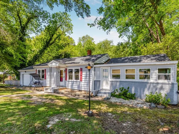 31057 Maple Ave, Sedley, VA 23878