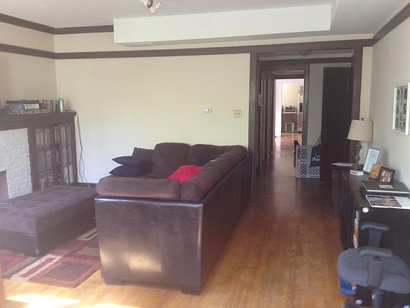 4th image of 4942 N Wolcott Ave Unit 3