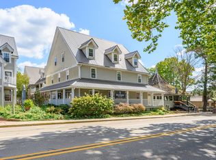 125 S Van Buren St, Nashville, IN 47448