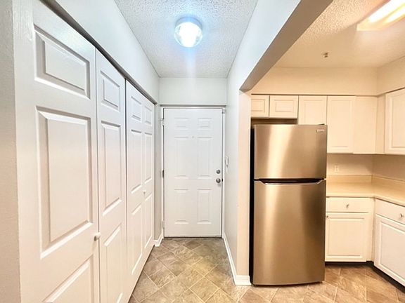 3rd image of 4276 Calinda Ln APT 123