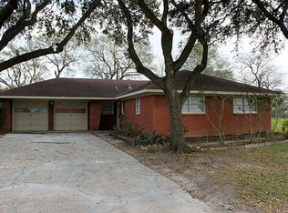 2107 Sharon St, Pasadena, TX 77502