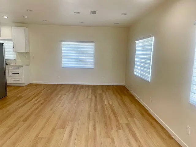7519 Amigo Ave — Photo 11