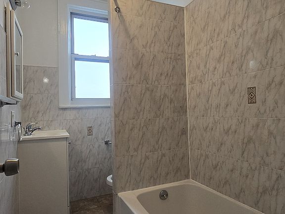 3rd image of 28-43 37th St #2