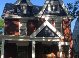 2941 N Hackett Ave, Milwaukee, WI 53211