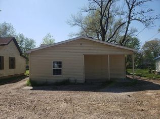 1216 N C St, Rogers, AR 72756