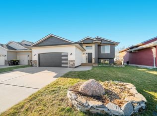 4341 S Tribbey Trl, Sioux Falls, SD 57106