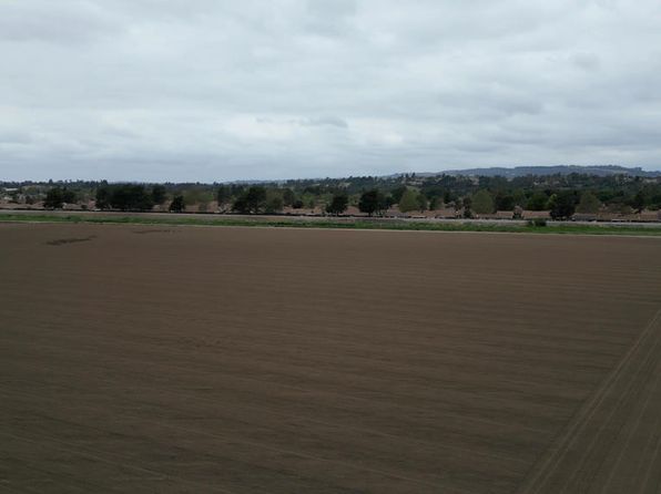 62 Calleguas Rd, Camarillo, CA 93012