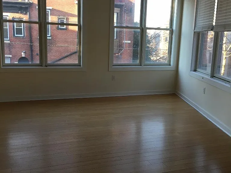 2146 E Susquehanna Ave #2 — Photo 21