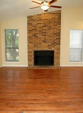 4th image of 1105 Calico Ln APT 1624