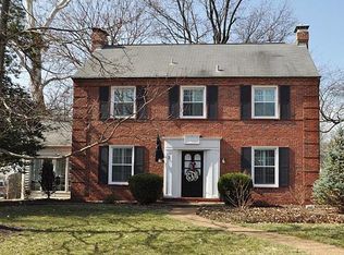 3 Hawthorne Ct, Saint Louis, MO 63122