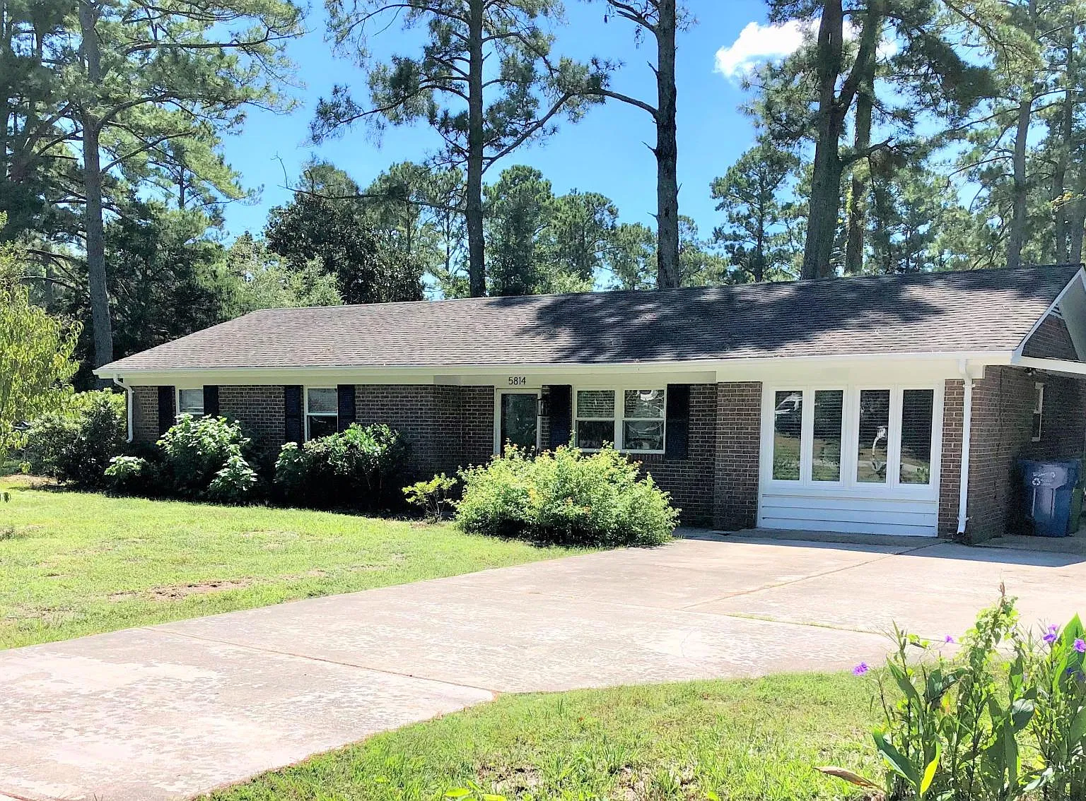 3 bed, 1.5 bath, 1407 sqft, $2,900 — Photo 1