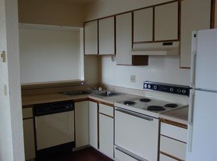 1215 Moore St #8, Brookings, OR 97415