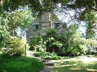 1st image of 32 Mercer Ave