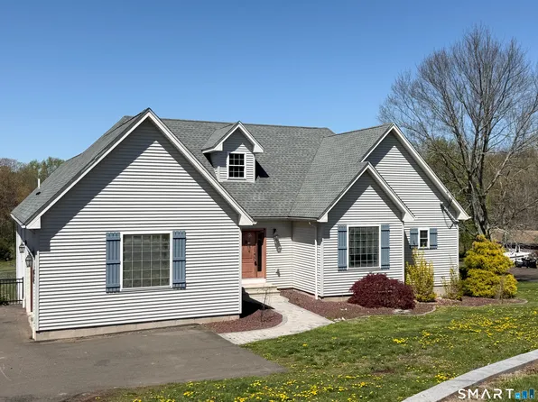 103 Pond Hill Rd, North Haven, CT 06473