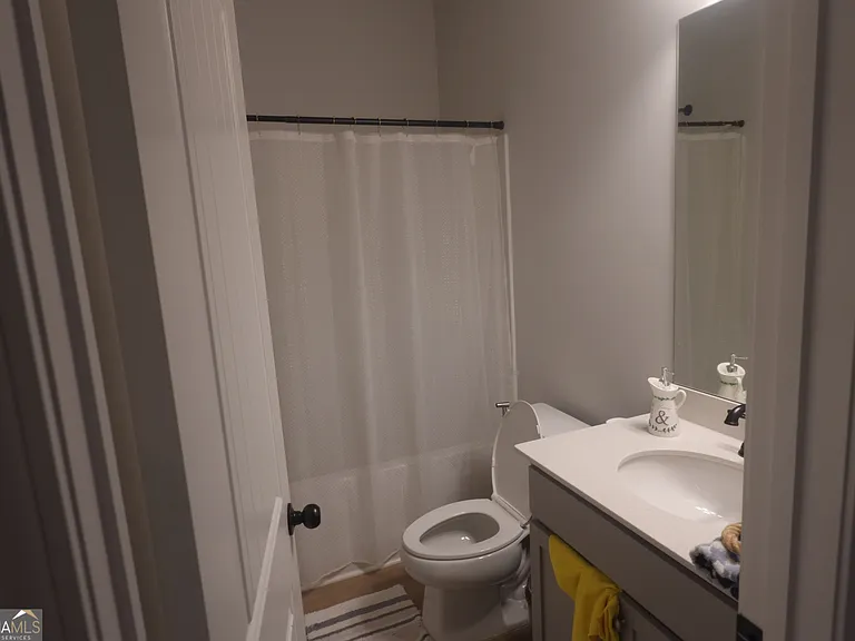 175 Tulip Dr — Photo 12