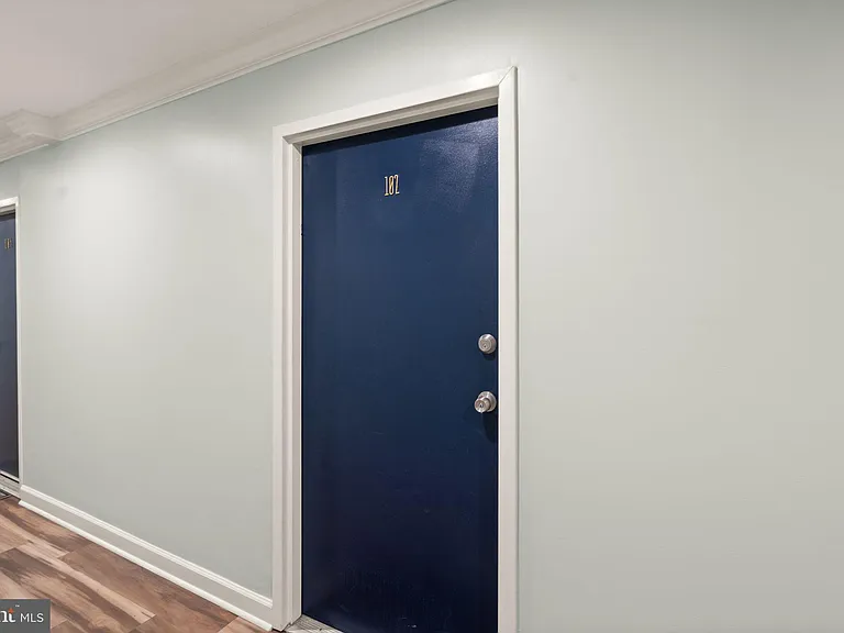 430 Irving St NW #102 — Photo 7