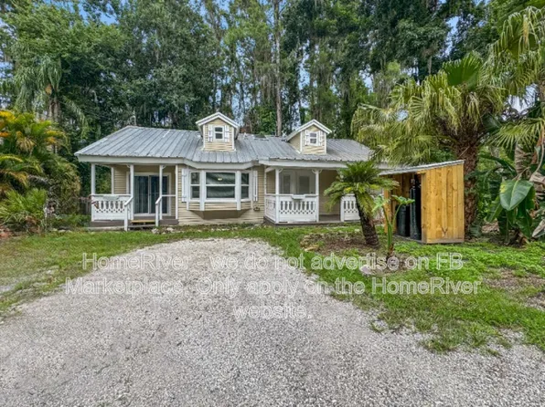 5743 Eden Ln, Land O Lakes, FL 34639