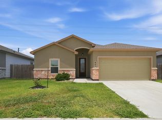 207 Bismarck Palm Cir, Portland, TX 78374