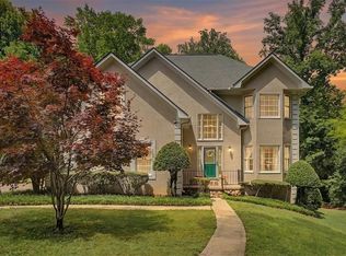 609 Adam Cir, Woodstock, GA 30188