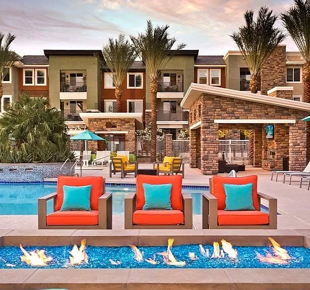 Resort-style pool and spa with cabanas