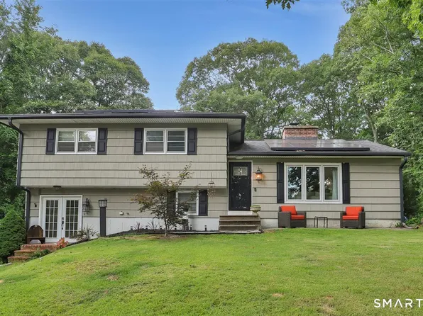51 Mount Vernon Avenue, Waterbury, CT 06708