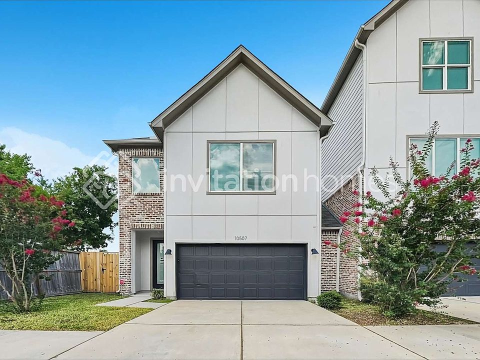 1st image of 10507 Executive Lake Dr