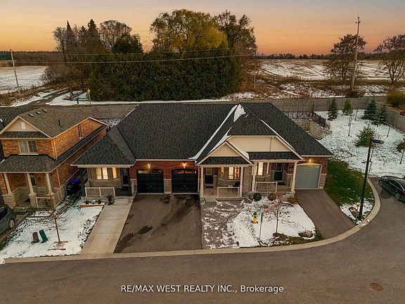 3rd image of 39 Gilroy Ct