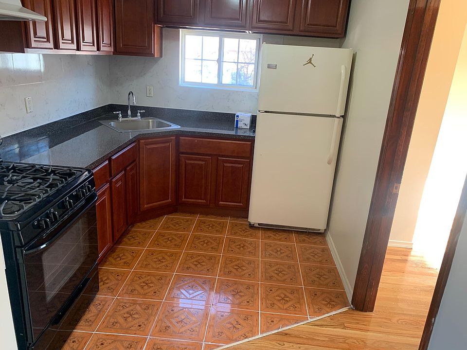 1st image of 5712 Flatlands Ave Floor 1
