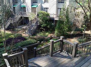 1328 Roxbury Ct, Jackson, MS 39211