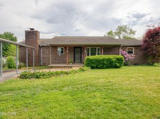 2713 W Highway 11e, Strawberry Plains, TN 37871
