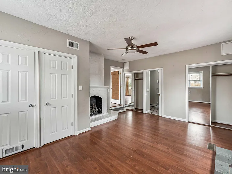 3503 Maple Ct — Photo 10