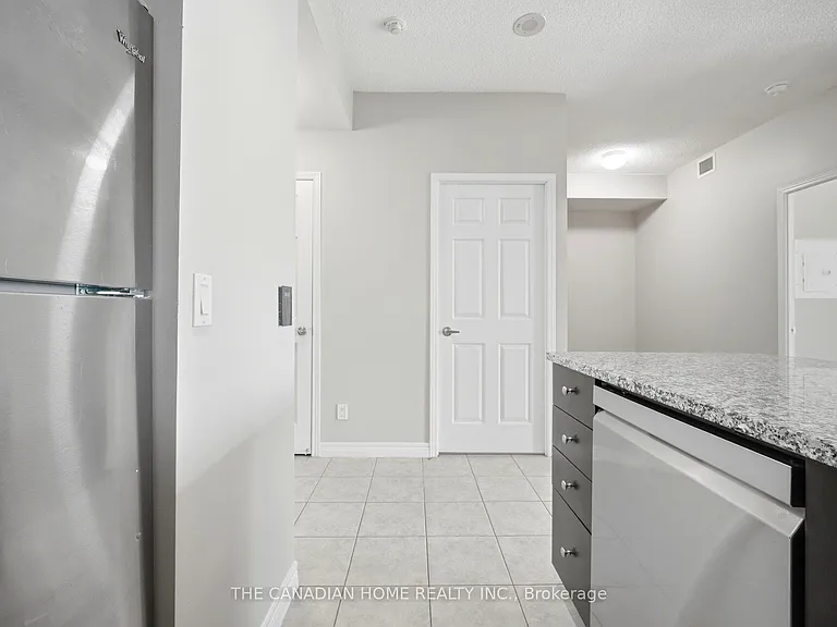 339 Rathburn Rd W #212 — Photo 9