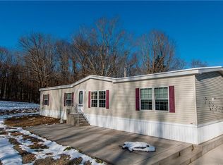 28321 Henry Rd, Cambridge Springs, PA 16403