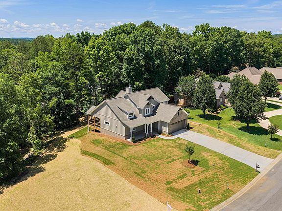 3rd image of 101 Prescott Cir
