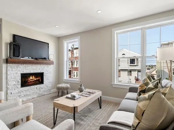 211 E Eagle St #Penthouse, Boston, MA 02128