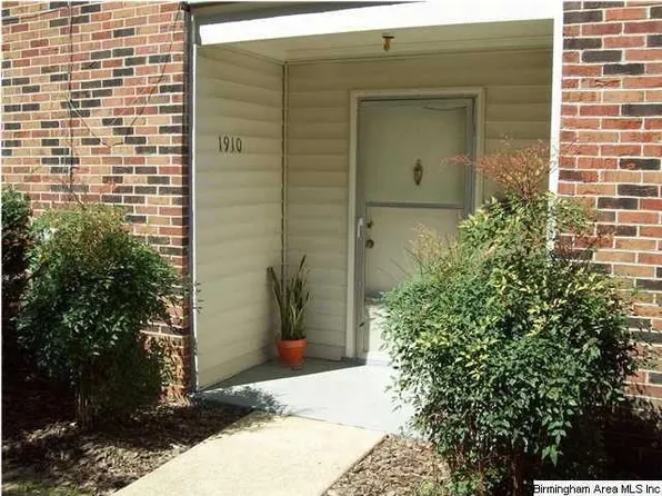 1910 Shades Cliff Ter, Birmingham, AL 35216