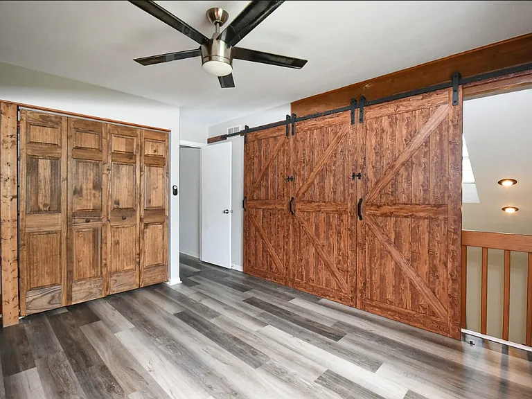 121 Cammeron Ct — Photo 24