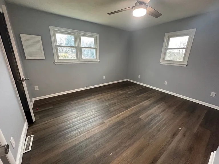 5327 Lee Hwy #A — Photo 8