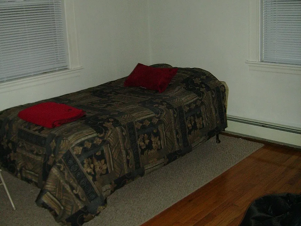 bedroom 2