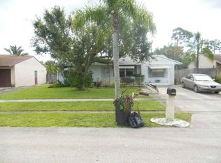 4316 Appian Way, Greenacres, FL 33463