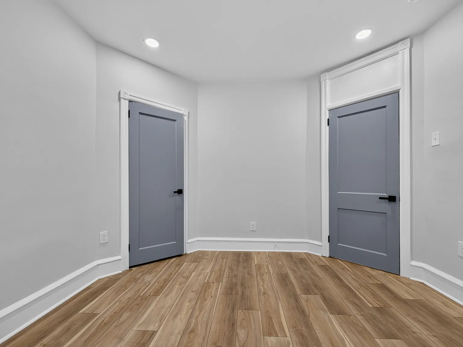 2 bed, $1,660 — Photo 3