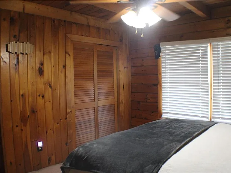 3045 Yorkshire Dr — Photo 8